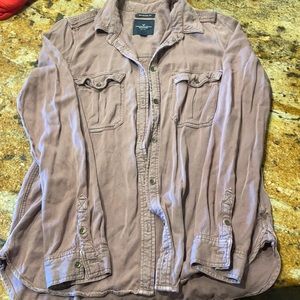 American eagle boyfriend sit long sleeve button up